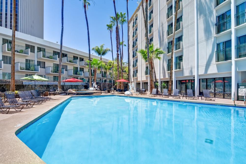 Hilton Garden Inn Phoenix Midtown Esterno foto